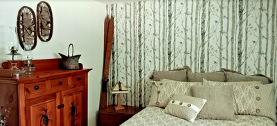 Peel and Stick Wallpaper ''White Birch Trees'' White/Brown/Gray RMK9047WP