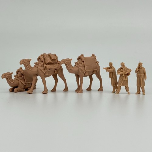 1/72 Scale Resin Model 3 Taliban soldiers 3 camels Tabletop Unpainted Miniature - Picture 1 of 8