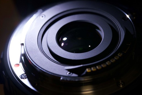 Sigma 10-20 mm f4-5.6 für Canon EF-Mount inkl. UV Filter und Canon LP1219 - Bild 11 von 15