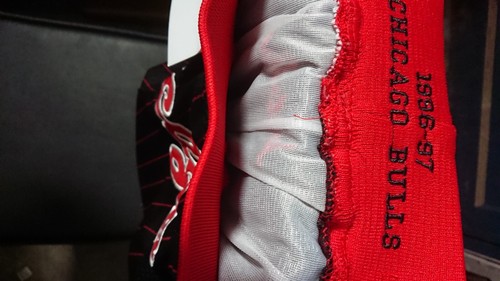 chicago bulls basketball shorts 1996-1997 - Picture 3 of 8