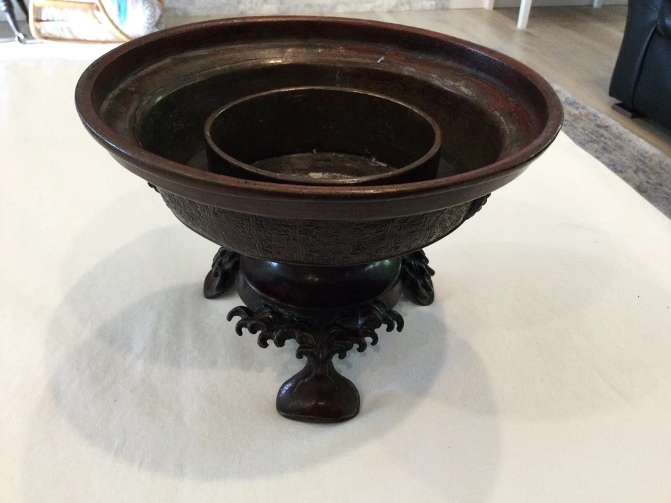 Bronze Censer Lotus Feet - Imagem 2 de 4