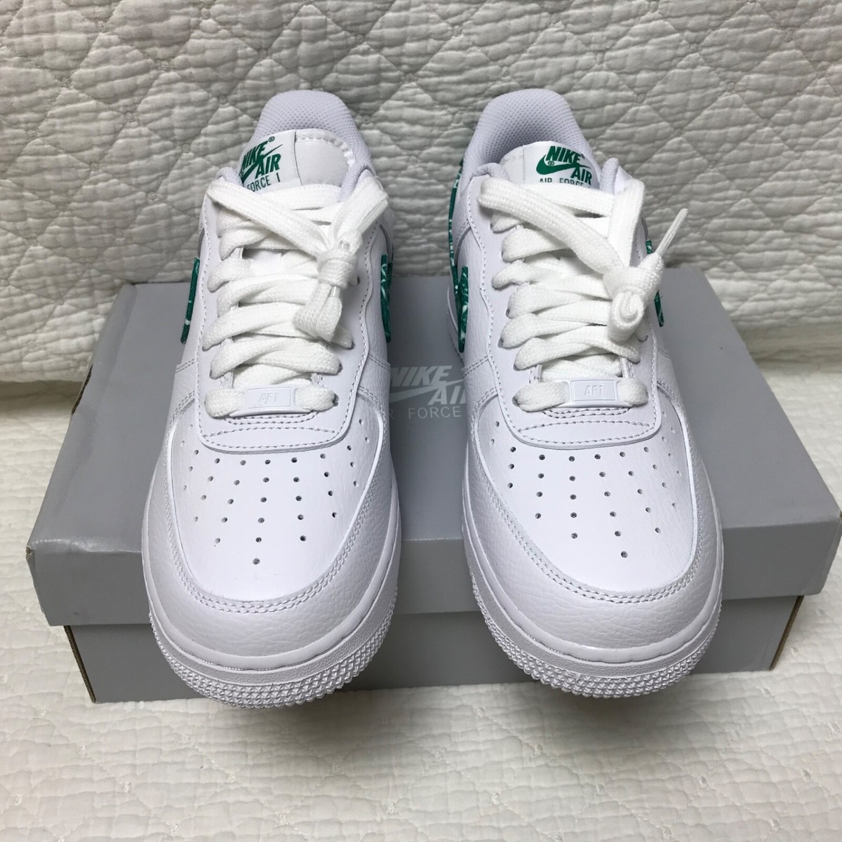 NIKE AIR FORCE 1 '07 ESS 9 ホワイト Nike Air Force 1 '07 ESS Shoes Women's SZ 9 White Malachite DH4406