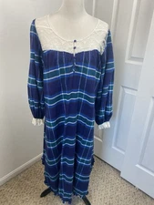 Vintage Victoria Secret Gold Label Medium Flannel Plaid Lace 100% Cotton