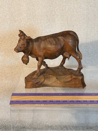 W.u.M. Heinzeller Holzschnitzerel Oberammergau Germany Wood Cow Bell Carving 4" - Picture 8 of 13
