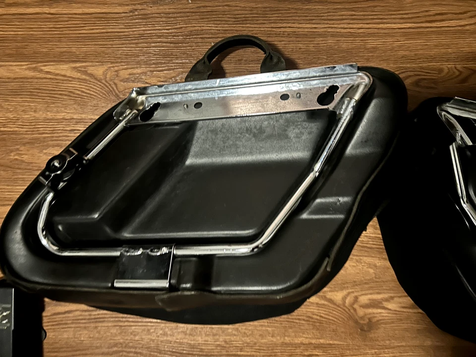 Сумки седельные трансформируемые Harley Davidson OEM FXDS/FXDX Dyna 90818-96 1997-2000 - Изображение 4 из 4