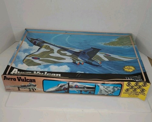 Kit Modelo Avro Vulcan Escala 1/72 MPC 1-4552 Caja Abierta Leer Descripción De Colección