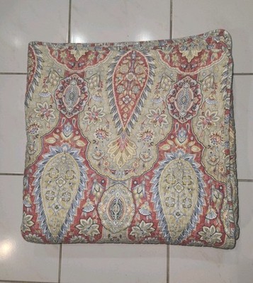 Twin/Full Bedspread(84''x86'') Good Condition*Muted Colors* Reversible 