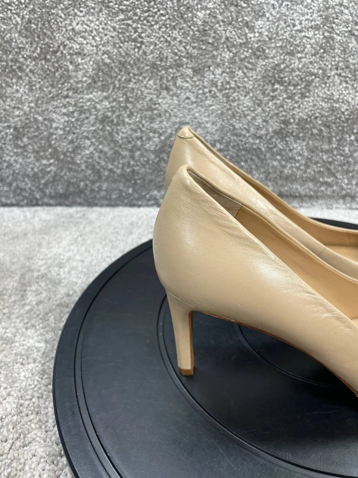 Tacones Diane von Furstenberg para mujer talla 9 M Olee Pump beige punta aguja Foto 3 de 4