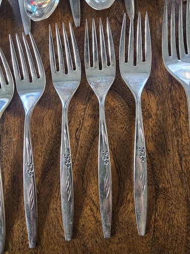51 Teile Lot Oneida Community Silverplate Enchantment Gentle Rose 1960’s Besteck - Bild 10 von 24
