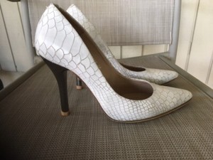 kurt geiger silver heels