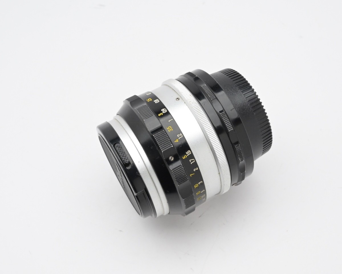 Nikon Nippon Kogaku Japan NIKKOR-S Auto 50mm f/1.4 Non Ai Prime