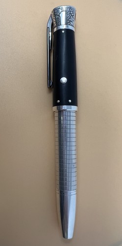New In Box Apple Park (headquarters) Silver Pen + non-apple