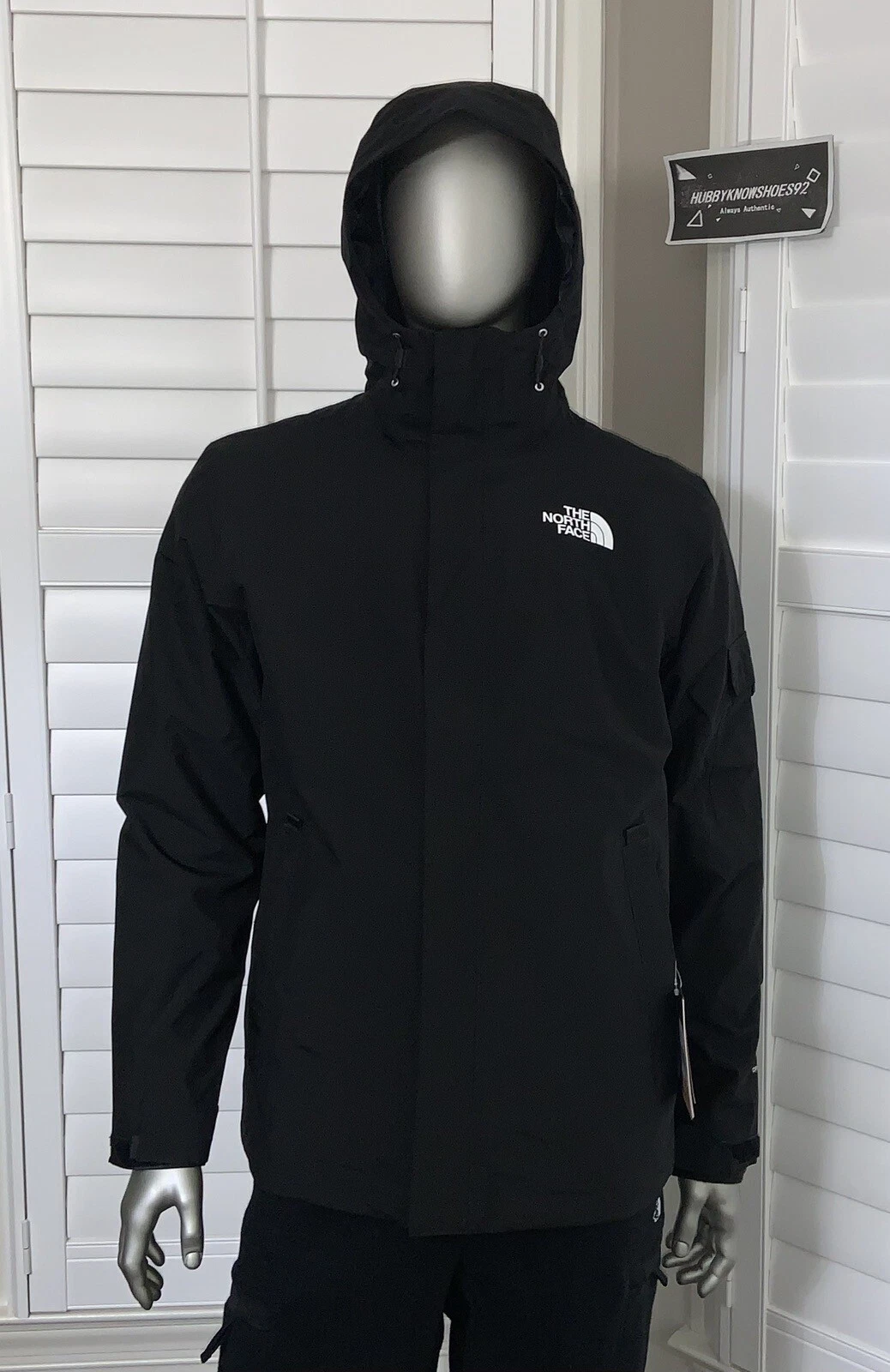 The North Face Men’s Toro Peak 3 in 1 Triclimate Waterproof Hooded Jacket Black
Opens in a new windo