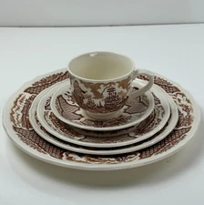 Alfred Meakin Fair Winds Brown & White Vintage Five Piece Place Setting England