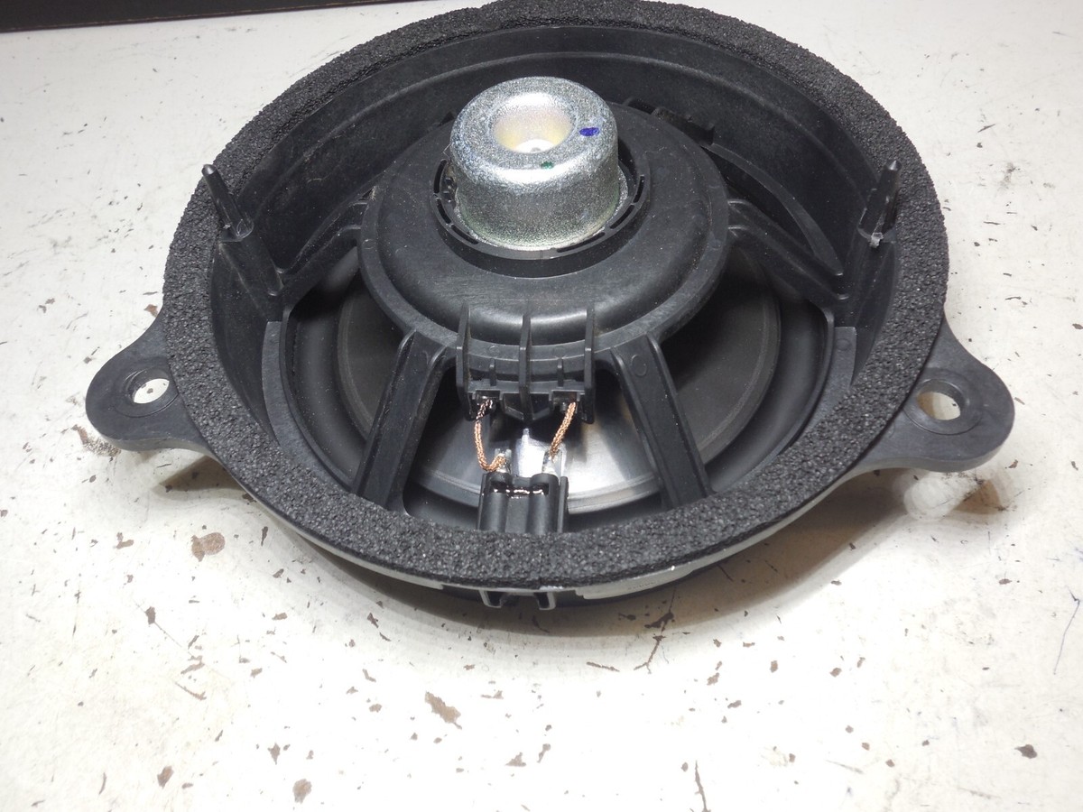 2021-2023 Nissan Rogue Front Right Side Door Speaker Tweeter
