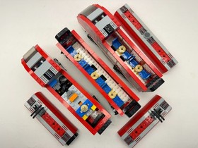 LEGO CITY 7938 red Passenger Train with Minis and Power