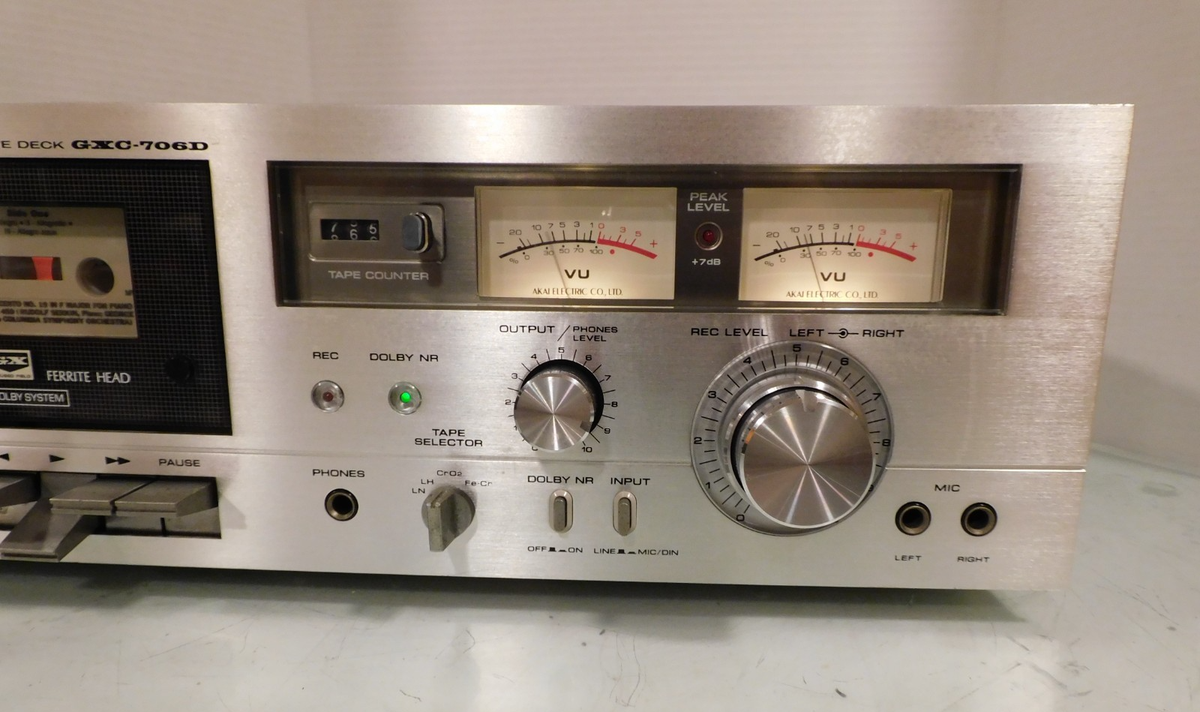 Platine Cassette Akai GXC-706D - Vintage Hi-Fi - Pour Pièces / Ne Fonctionne Pas