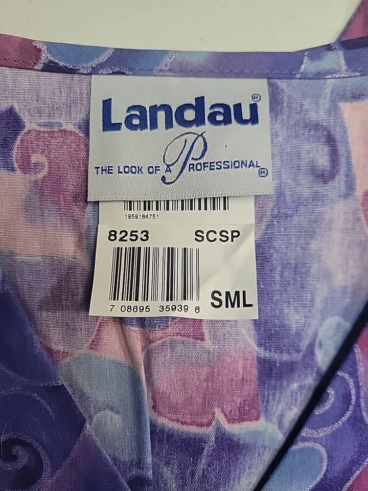 Landau Scrub Top Size Small Button Up Hearts NWT - Image 2 of 4