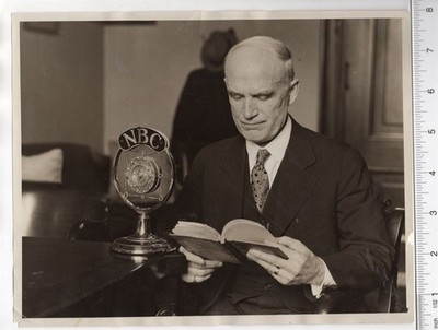 1930 Ohio Senator Simeon Fess on NBC Spelling Contest Original News Photo