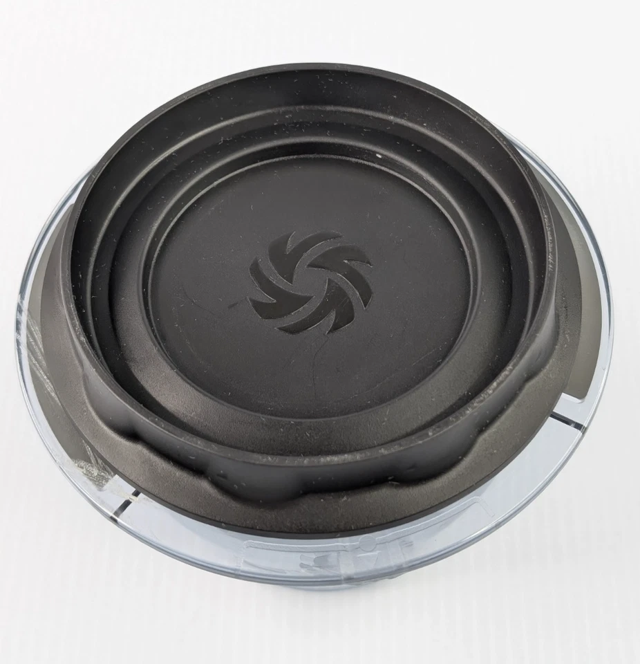 二手 Vitamix 混合碗 8 盎司带盖 — 第 4/4 张图片