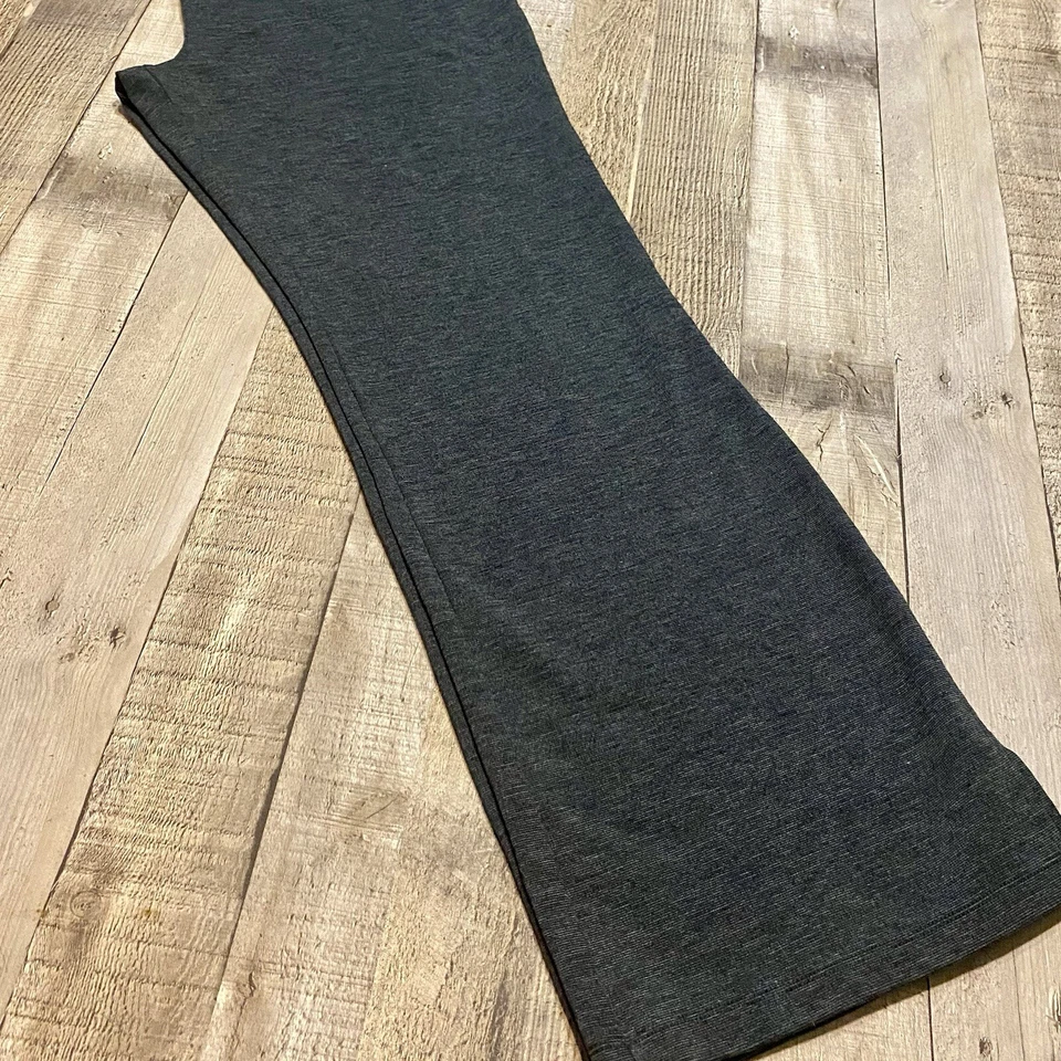 Old Navy maternity Yoga Leggings Charcoal Grey XS Leggings Very Nice! - Image 2 of 4