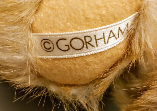 Gorham Plüschbär des Monats Merrie Marchbear 1986 gelenkt (977) grünes Kleid - Bild 9 von 11