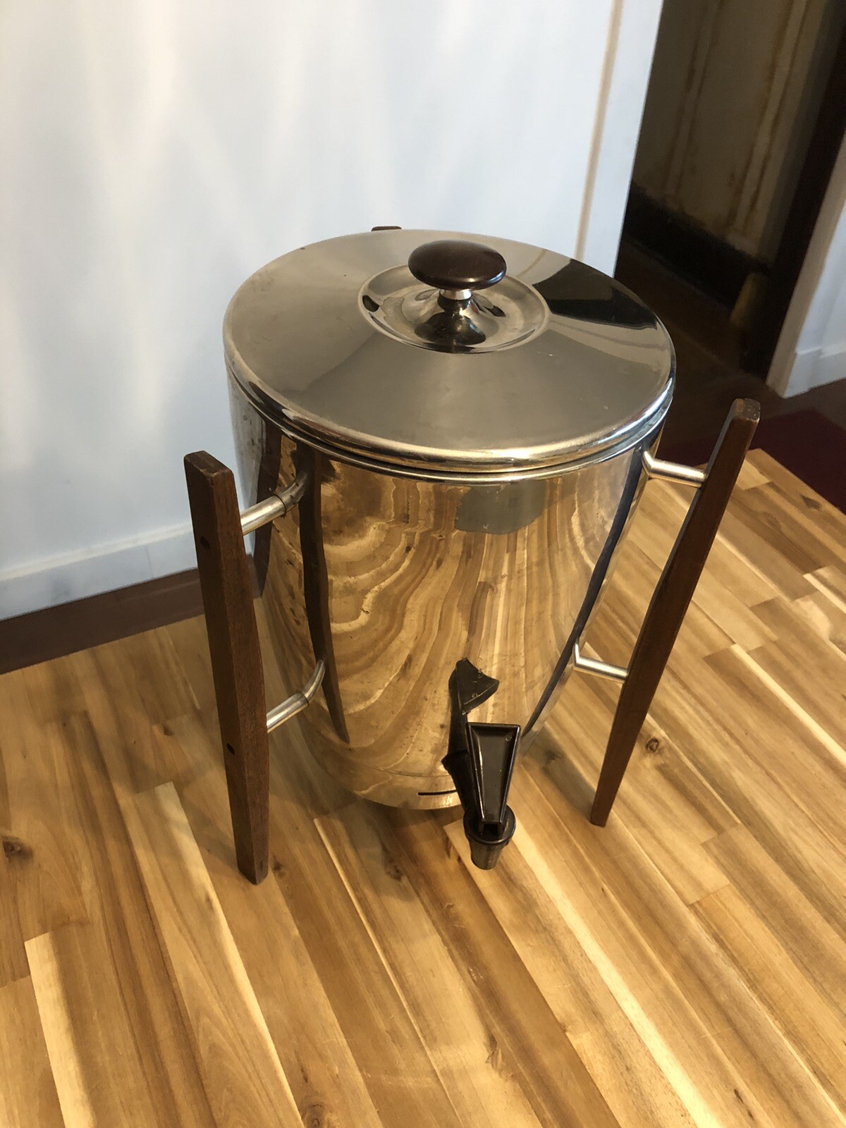 1330 Stainless Mid Century