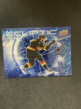 23-24 UD Series 2 Hockey Sparkle Parallel EC-3 Elias Pettersson