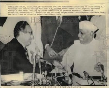 1974 Press Photo Henry Kissinger meets with Y.B.Chavan in New Delhi, India