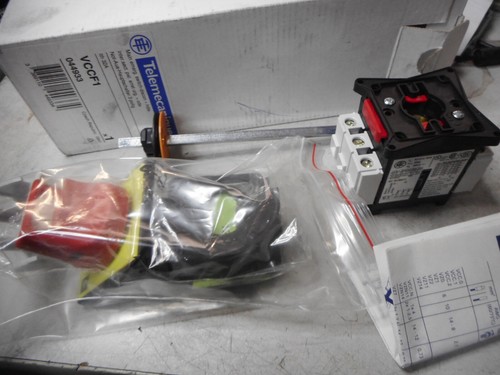 TELEMECANIQUE SCHNEIDER ELEC -- 3 POLE PANEL MOUNT SWITCH 32amps VCCF1 044933 - 第 2/8 張圖片