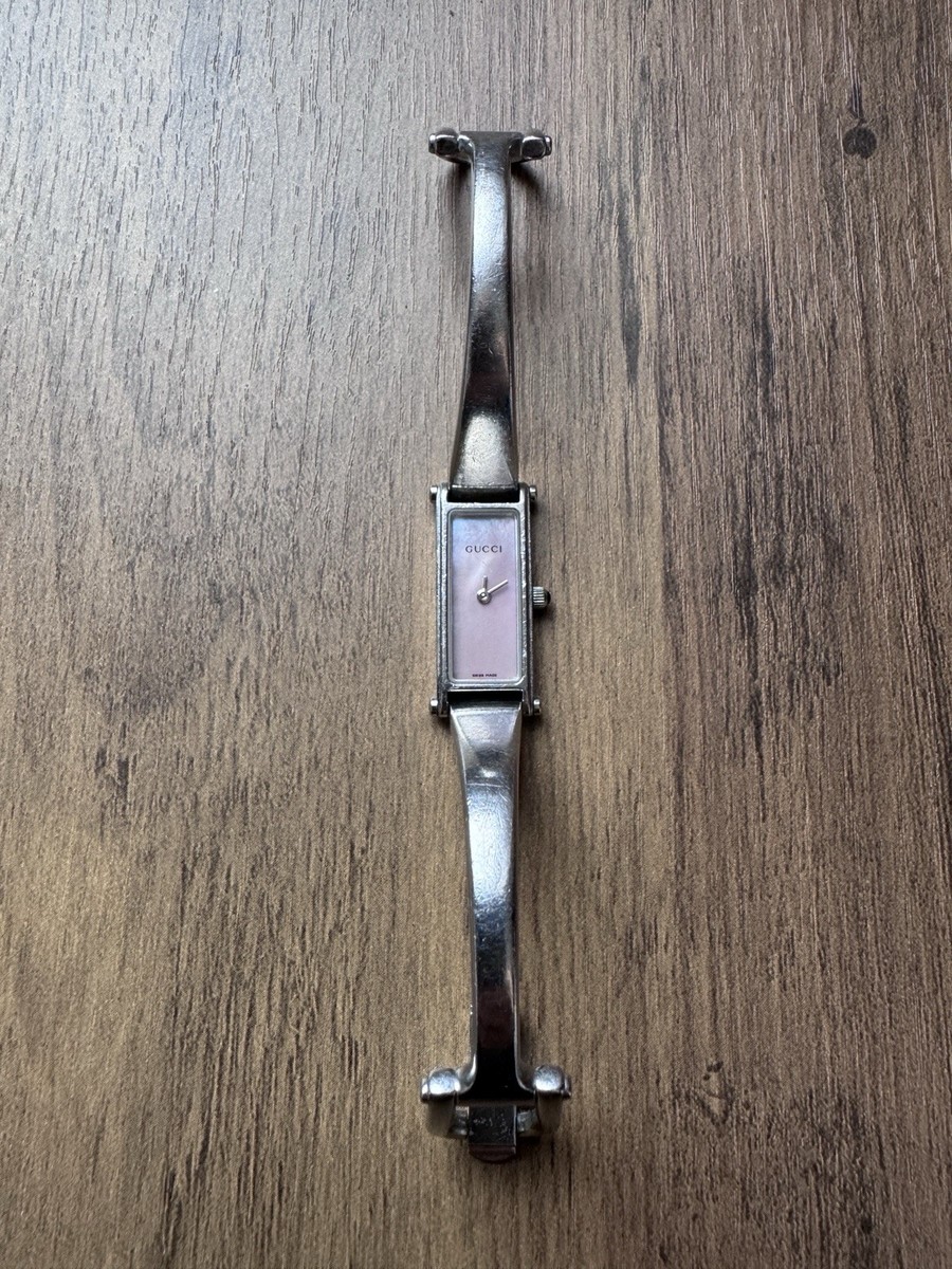 Ladies Gucci 1500L Silver Bracelet Bangle Watch Genuine