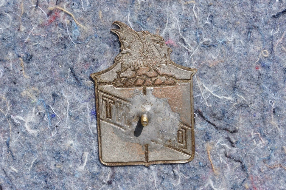 1921 a 1926 DURANT EMBLEMA Ornamento Radiador Insignia Dragón Foto 3 de 4