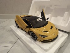 Auto Art 1/18 79115 Lamborghini Centenariogiallo Orion