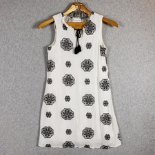 Vince Camuto Women's 14 White Embroidered Floral Sleeveless Blouse Keyhole Back