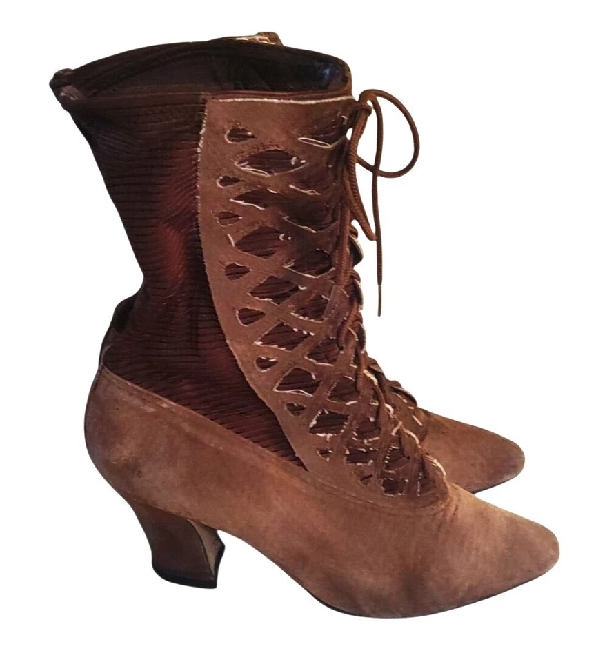 Botas de tacón de gamuza victoriana bruja marrón talla 6,5 Newport News vintage para mujer Foto 3 de 4