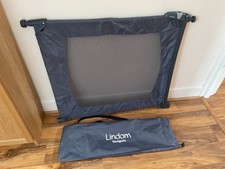 Lindam Flexigate Pressure Fit Travel Child Gate Folding Barrier with Storage Bag