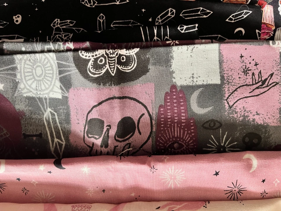 1.25 # Lote de restos de tela calaveras florales animales algunos de colección lindos únicos 15 piezas Foto 3 de 4