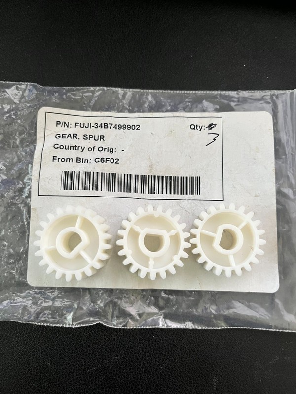 (3pcs/lot) 34B7499902 Fuji Gear D21T for Frontier 330/340 digital minilab