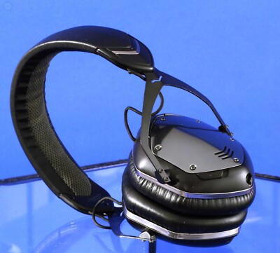 GESCHLOSSENER KOPFHÖRER-VMODA