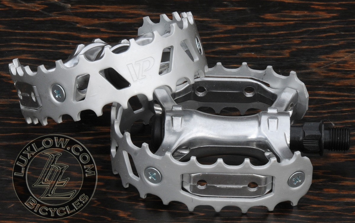 ペダル bear trap 1/2 old bmx square pedals ペダル bear trap 1/2 old bmx square pedals