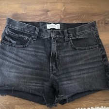 Abercrombie Fitch Mid Rise Boyfriend Denim Shorts Black Size 29 Raw Hem