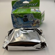 Fujifilm 600022270 QuickSnap Waterproof One Time Use Camera 5.0 MegaPixel (MP)