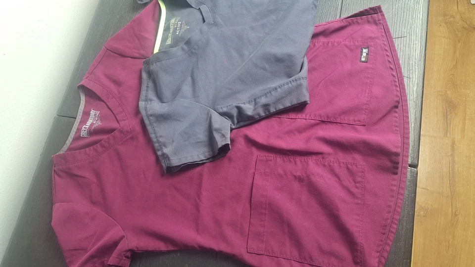 Grey’s Anatomy Signature by Barco Women’s Scrub Shirt Lot Tops 3 Total Size S - Image 3 of 4