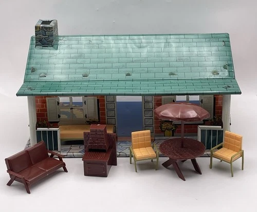 Rare Vintage 1952 Marx Tin The Swansea Cottage W/ Furniture Excellent Condition