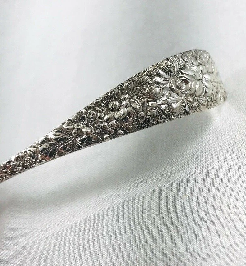 Cucharón grande Rose by Stieff Sterling Gravy 6 3/4" Foto 2 de 4