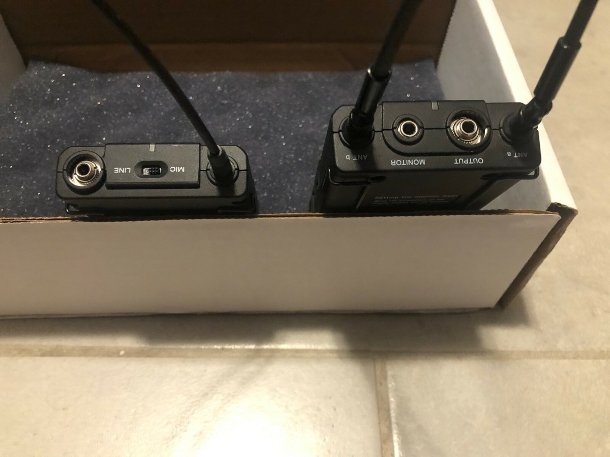 Sony UTX-B2 UHF Transmitter & URX-P2 UHF Diversity Tuner Mic Sony UTX-B2 UHF Transmitter & URX-P2 UHF Diversity Tuner Mic