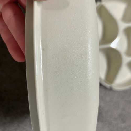 Tupperware Vintage 1665-1 Divided Veggie Fruit Serving Tray Container - Picture 8 of 8