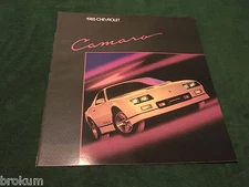 MINT 1985 CAMARO SALES BROCHURE 20 PAGES 11 X 12 W/ COLOR CHART (box 545)