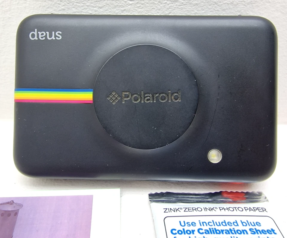 Polaroid Snap Digital ZINK Instant Camera Printer Black With Paper MicroSD 2x3 P - Image 2 of 4