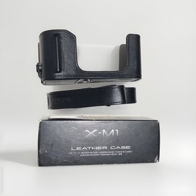 Fujifilm / Fuji BLC-XM1 Kamera Halb-Tasche für XM-1, X-A1, X-A2 | Neuware